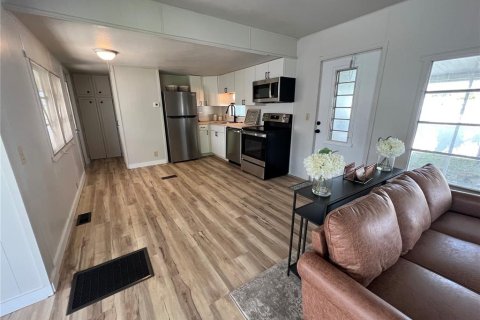 Propiedad comercial en venta en Sarasota, Florida, 64.66 m2 № 1796069 - foto 14