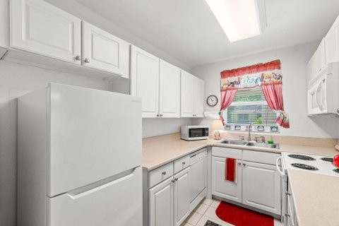 Купить кондоминиум в Бока-Ратон, Флорида 3 комнаты, 90.86м2, № 2146478 - фото 8