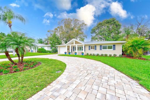 Casa en venta en Belleair, Florida, 3 dormitorios, 158.31 m2 № 1567607 - foto 28