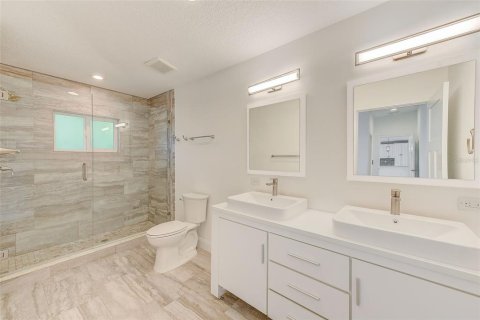 Casa en venta en Belleair, Florida, 3 dormitorios, 158.31 m2 № 1567607 - foto 17