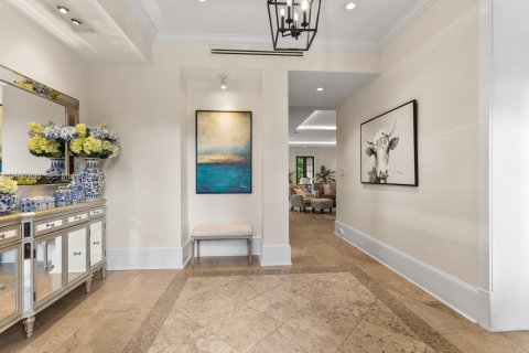 House in Key Biscayne, Florida 5 bedrooms, 503.62 sq.m. № 2256211 - photo 12