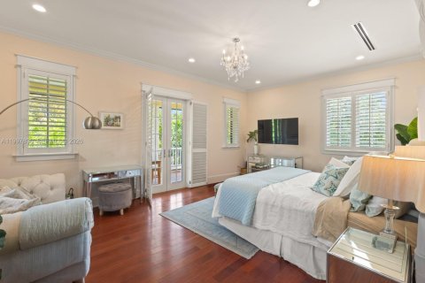 House in Key Biscayne, Florida 5 bedrooms, 503.62 sq.m. № 2256211 - photo 27