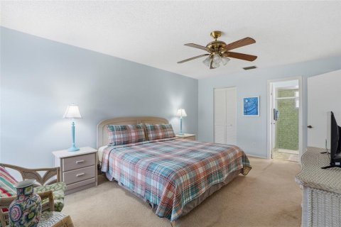 Townhouse in Fort Myers, Florida 2 bedrooms, 111.48 sq.m. № 2100861 - photo 22