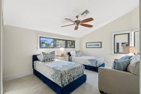 Townhouse in Naples, Florida 3 bedrooms, 199.18 sq.m. № 1521475 - photo 25
