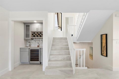 Townhouse in Naples, Florida 3 bedrooms, 199.18 sq.m. № 1521475 - photo 14