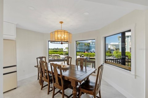 Townhouse in Naples, Florida 3 bedrooms, 199.18 sq.m. № 1521475 - photo 19