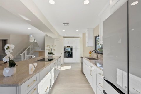 Townhouse in Naples, Florida 3 bedrooms, 199.18 sq.m. № 1521475 - photo 6