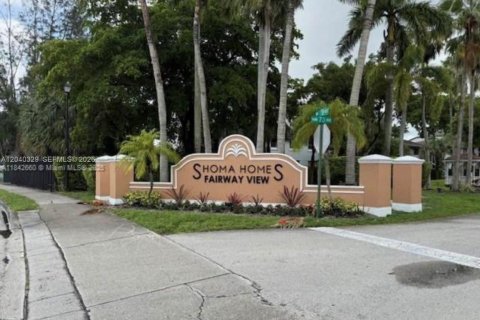 Condo in Hialeah, Florida, 2 bedrooms  № 2086620