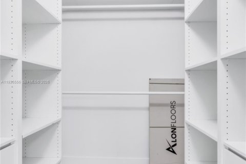 Condo in Coconut Creek, Florida, 2 bedrooms  № 1995450 - photo 14