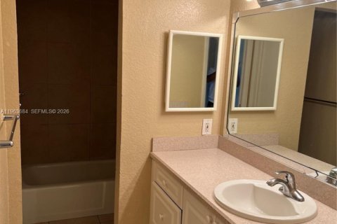 Copropriété à louer à Lake Worth, Floride: 1 chambre, 50.17 m2 № 2025636 - photo 7