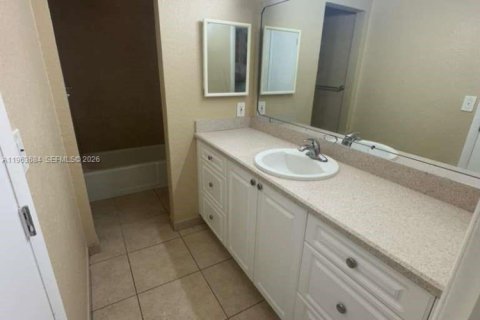 Copropriété à louer à Lake Worth, Floride: 1 chambre, 50.17 m2 № 2025636 - photo 10