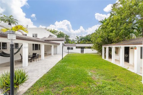Casa en venta en Miami, Florida, 2 dormitorios, 250.19 m2 № 1992265 - foto 5