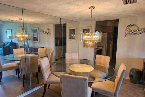Condominio en alquiler en Bradenton, Florida, 2 dormitorios, 109.44 m2 № 1901159 - foto 3