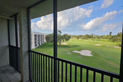 Condominio en alquiler en Bradenton, Florida, 2 dormitorios, 109.44 m2 № 1901159 - foto 19