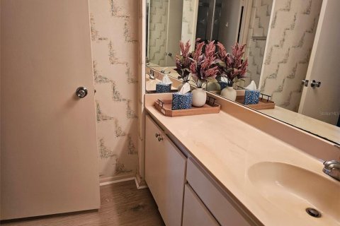 Condominio en alquiler en Bradenton, Florida, 2 dormitorios, 109.44 m2 № 1901159 - foto 17