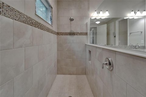 Villa ou maison à vendre à Apollo Beach, Floride: 4 chambres, 241.27 m2 № 1919823 - photo 21