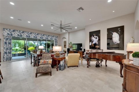 Villa ou maison à vendre à Apollo Beach, Floride: 4 chambres, 241.27 m2 № 1919823 - photo 13