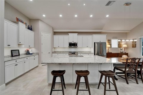 Villa ou maison à vendre à Apollo Beach, Floride: 4 chambres, 241.27 m2 № 1919823 - photo 8