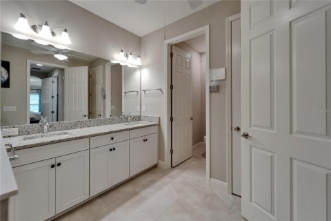 Villa ou maison à vendre à Apollo Beach, Floride: 4 chambres, 241.27 m2 № 1919823 - photo 19