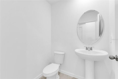Touwnhouse à louer à Kissimmee, Floride: 3 chambres, 163.88 m2 № 2408401 - photo 11