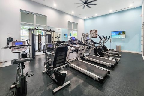 Villa ou maison à louer à Homestead, Floride: 3 chambres, 223.24 m2 № 1928189 - photo 23