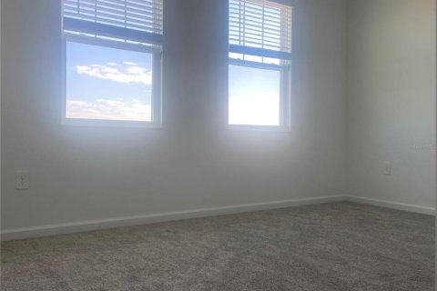 Casa en alquiler en Kissimmee, Florida, 4 dormitorios, 189.89 m2 № 1820727 - foto 11