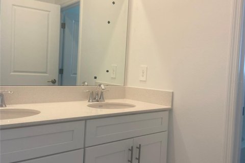 Casa en alquiler en Kissimmee, Florida, 4 dormitorios, 189.89 m2 № 1820727 - foto 14