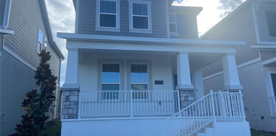 Casa en Kissimmee, Florida 4 dormitorios, 189.89 m2 № 1820727