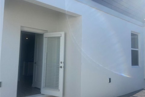 Casa en alquiler en Kissimmee, Florida, 4 dormitorios, 189.89 m2 № 1820727 - foto 12