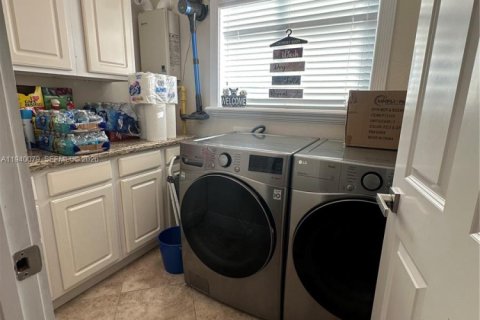 Villa ou maison à louer à Key Largo, Floride: 4 chambres, 225.94 m2 № 2000705 - photo 16