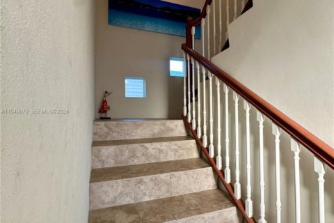 Villa ou maison à louer à Key Largo, Floride: 4 chambres, 225.94 m2 № 2000705 - photo 8