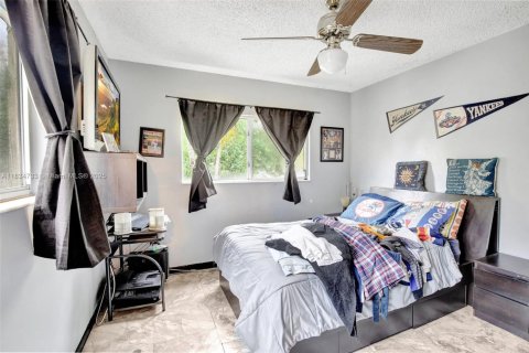 Touwnhouse à vendre à Plantation, Floride: 3 chambres, 151.62 m2 № 1817093 - photo 12