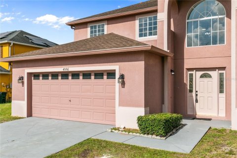 House in Kissimmee, Florida 4 bedrooms, 264.49 sq.m. № 2101934 - photo 3