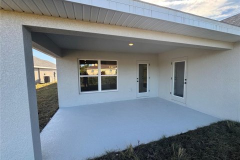 House in North Port, Florida 3 bedrooms, 183.02 sq.m. № 1534131 - photo 8