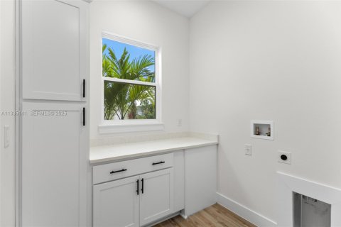 Casa en venta en Palm Bay, Florida, 3 dormitorios, 177.44 m2 № 1993324 - foto 23