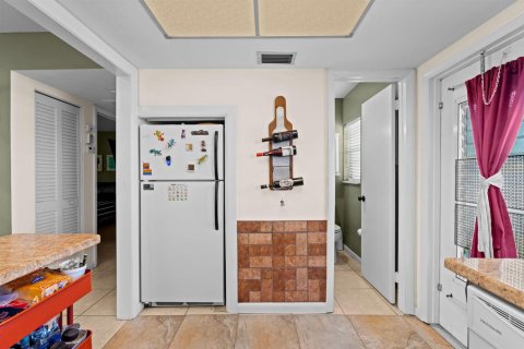 Condo in Boynton Beach, Florida, 1 bedroom № 2241644 - photo 20