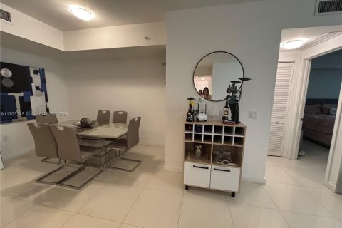 Купить кондоминиум в Дорал, Флорида 2 спальни, 104.98м2, № 1694145 - фото 6