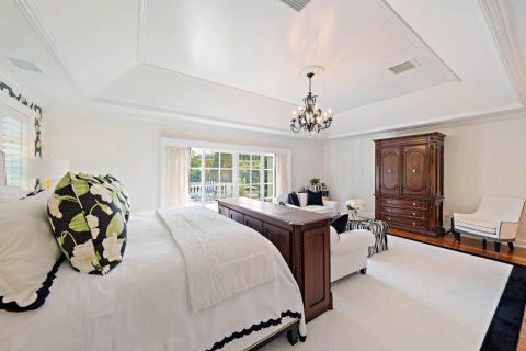 House in North Palm Beach, Florida 4 bedrooms, 429.86 sq.m. № 2245224 - photo 14