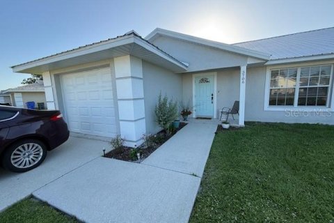 Duplex in Sebring, Florida 2 bedrooms, 113.9 sq.m. № 1851864 - photo 2