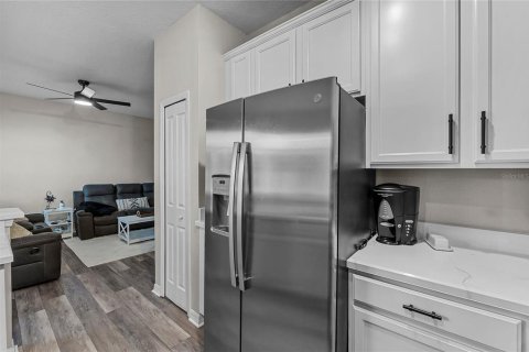 Adosado en venta en Lakeland, Florida, 3 dormitorios, 170.2 m2 № 1832762 - foto 4