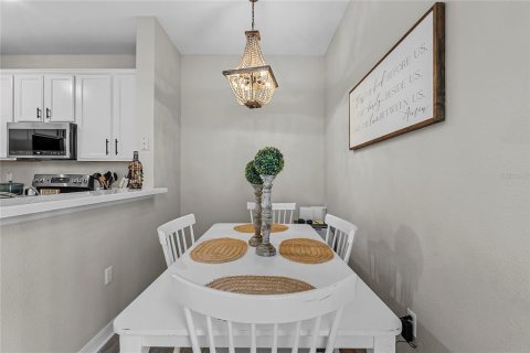 Adosado en venta en Lakeland, Florida, 3 dormitorios, 170.2 m2 № 1832762 - foto 6