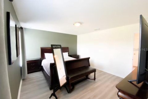 Adosado en venta en Kissimmee, Florida, 4 dormitorios, 177.16 m2 № 2098471 - foto 12