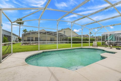 House in Davenport, Florida 3 bedrooms, 145.95 sq.m. № 1775095 - photo 23
