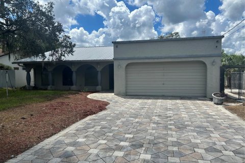 Villa ou maison à Spring Hill, Floride 3 chambres, 141.58 m2 № 2359024