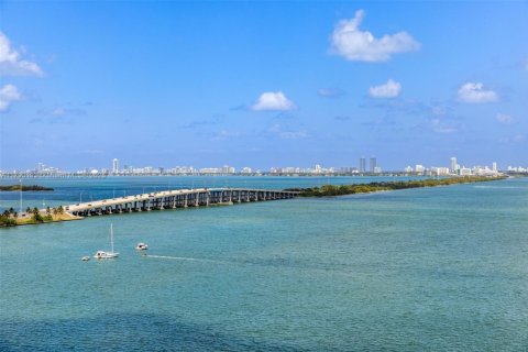 Copropriété à vendre à Miami, Floride: 1 chambre, 99.87 m2 № 1700826 - photo 8
