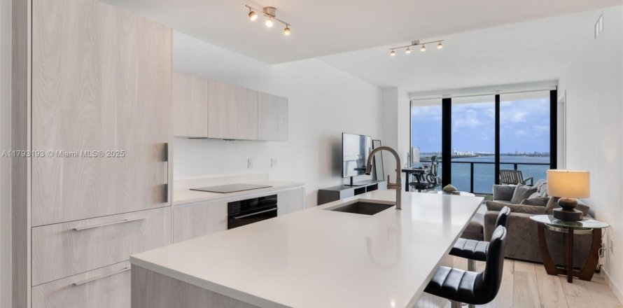 Condo à Miami, Floride, 1 chambre  № 1700826