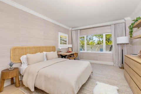 Condo in Palm Beach, Florida, 2 bedrooms  № 2187306 - photo 12