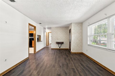 Casa en venta en Winter Springs, Florida, 3 dormitorios, 160.72 m2 № 2354911 - foto 3