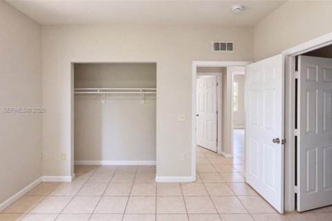 House in Boynton Beach, Florida 3 bedrooms, 115.2 sq.m. № 2420751 - photo 4