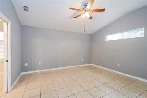 Casa en alquiler en Land O' Lakes, Florida, 4 dormitorios, 193.24 m2 № 1895204 - foto 13